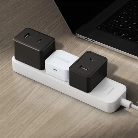 cn-11134207-7r98o-lxas2avmfpr7ff@resize_w450_nl.webp 20W PD USB-C Fast Charger – High-Speed Wall Adapter, Black